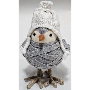 Target Spritz 2014 Bird Winter Wonderland Toboggan Hat Wondershop Feather Friend